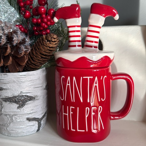 SANTA’S HELPER Topper Mug By Rae Dunn - Picture 1 of 5